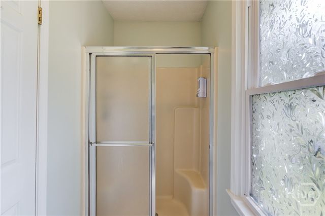 1162 Melton Drive SW, Lilburn, GA 30047