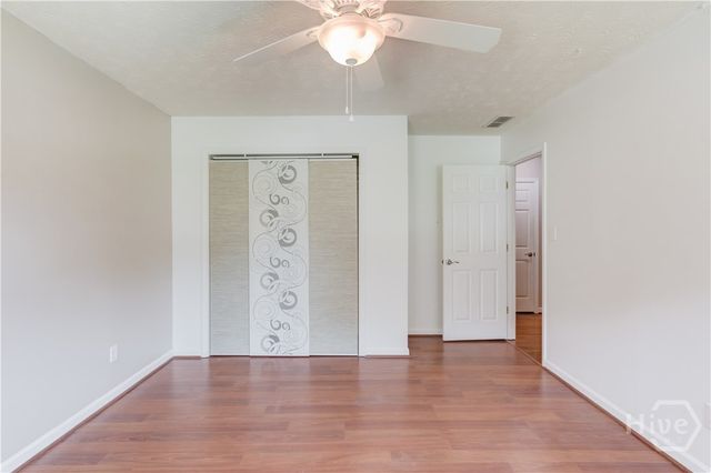 1162 Melton Drive SW, Lilburn, GA 30047