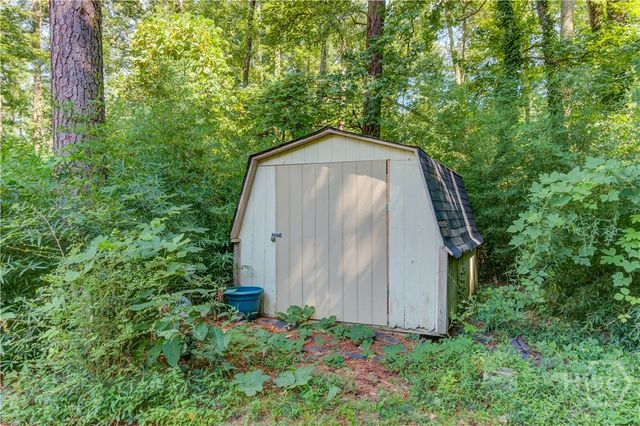 1162 Melton Drive SW, Lilburn, GA 30047