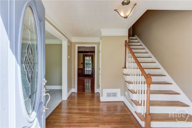 1162 Melton Drive SW, Lilburn, GA 30047