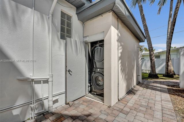 707 N 13 AVENUE, Hollywood, FL 33019