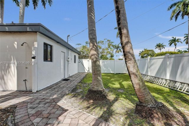 707 N 13 AVENUE, Hollywood, FL 33019