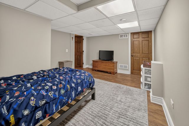 1205 Briergate Drive, Naperville, IL 60563