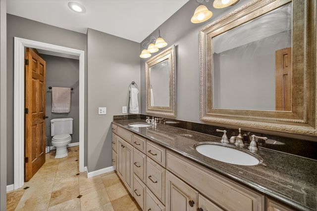 1205 Briergate Drive, Naperville, IL 60563