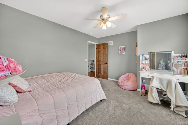 1205 Briergate Drive, Naperville, IL 60563