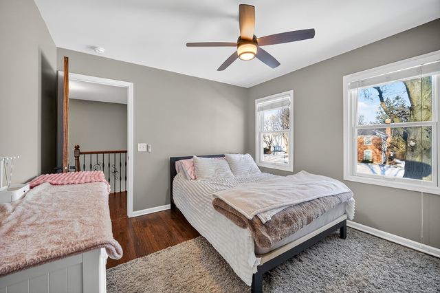 1205 Briergate Drive, Naperville, IL 60563