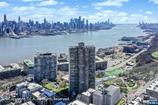 6040 Boulevard East 34J, West New York, NJ 07093