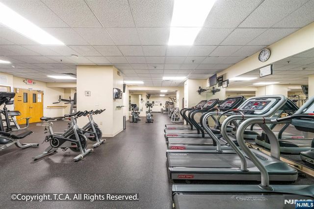 6040 Boulevard East 34J, West New York, NJ 07093