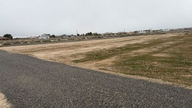 3921 South Lookout Avenue, Pahrump, NV 89048