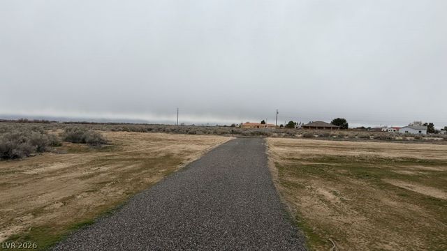 3921 South Lookout Avenue, Pahrump, NV 89048