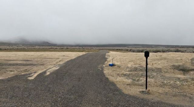 3921 South Lookout Avenue, Pahrump, NV 89048