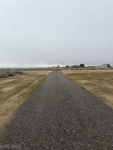 3921 South Lookout Avenue, Pahrump, NV 89048