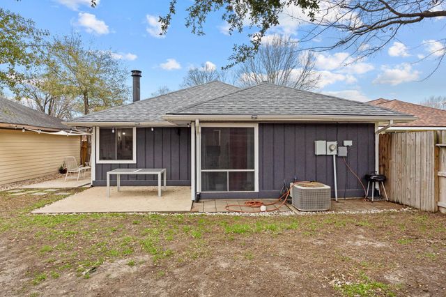 9306 Crescent Moon Drive, Houston, TX 77064