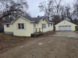 335 Cohasset Avenue, Emmett Twp, MI 49014