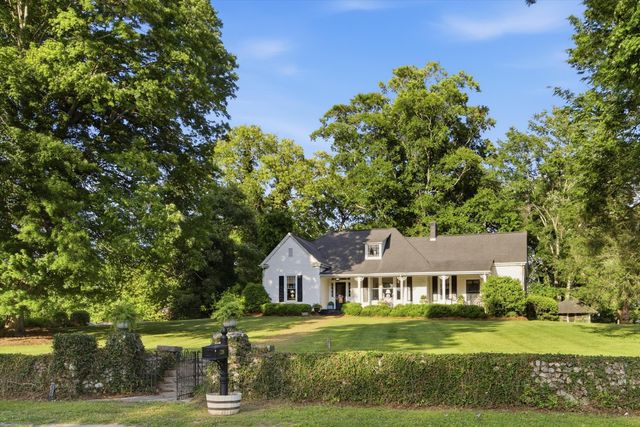 226 Lee Avenue, Chickamauga, GA 30707