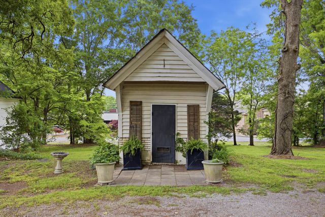 226 Lee Avenue, Chickamauga, GA 30707