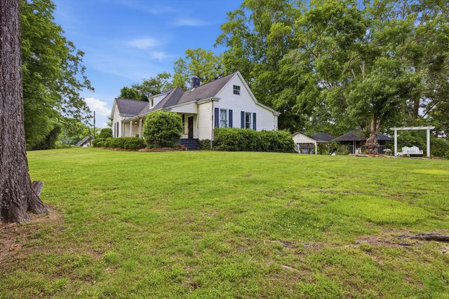 226 Lee Avenue, Chickamauga, GA 30707