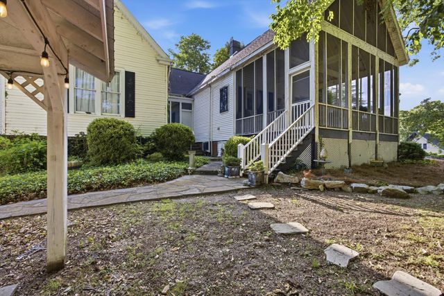 226 Lee Avenue, Chickamauga, GA 30707