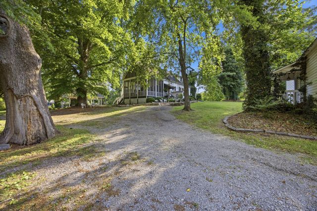 226 Lee Avenue, Chickamauga, GA 30707