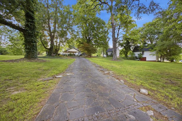 226 Lee Avenue, Chickamauga, GA 30707