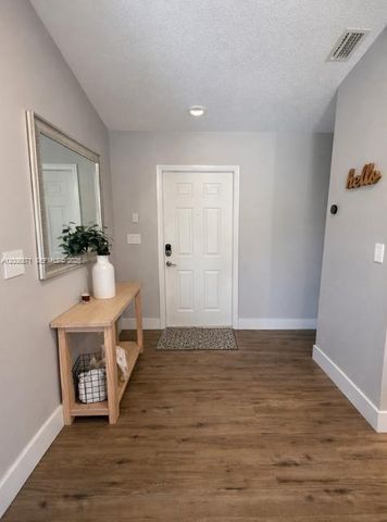 24923 SW 127th Pl, Homestead, FL 33032