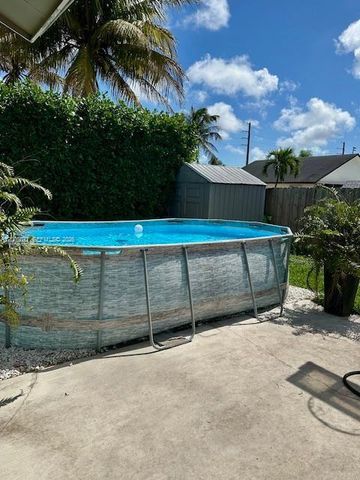 24923 SW 127th Pl, Homestead, FL 33032