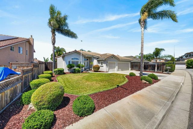 1480 Mesquite Drive, Hollister, CA 95023