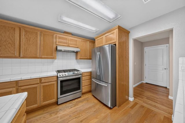 1480 Mesquite Drive, Hollister, CA 95023