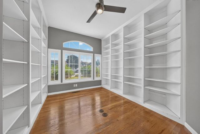 1480 Mesquite Drive, Hollister, CA 95023