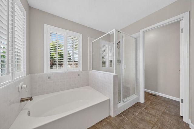 1480 Mesquite Drive, Hollister, CA 95023