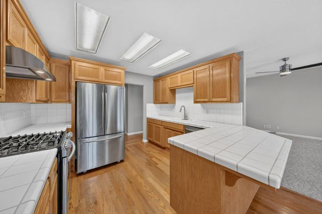 1480 Mesquite Drive, Hollister, CA 95023
