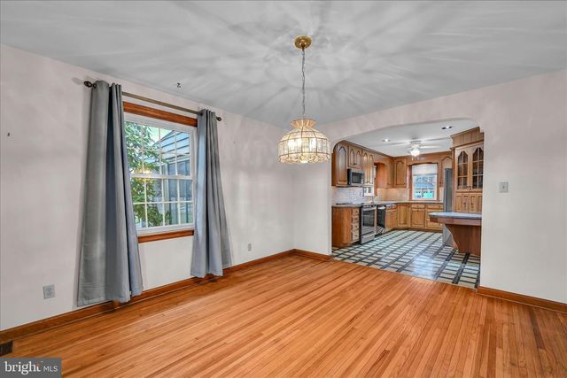 105 MARTIN AVE, Ephrata, PA 17522