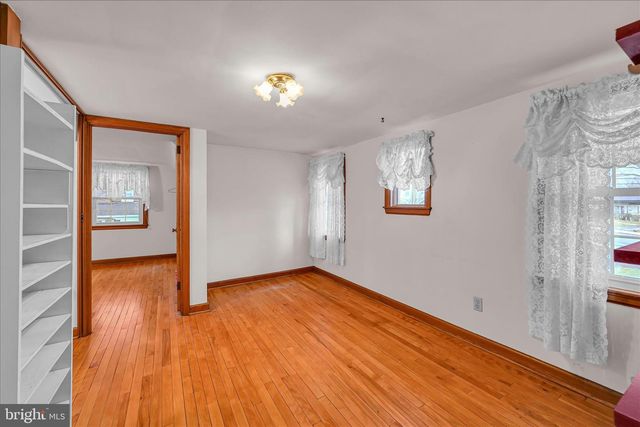 105 MARTIN AVE, Ephrata, PA 17522