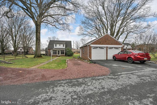 105 MARTIN AVE, Ephrata, PA 17522