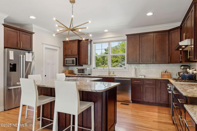 4441 COUNTRY CLUB Road, Jacksonville, FL 32210