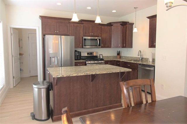 28 Frances SW Way, Cartersville, GA 30120