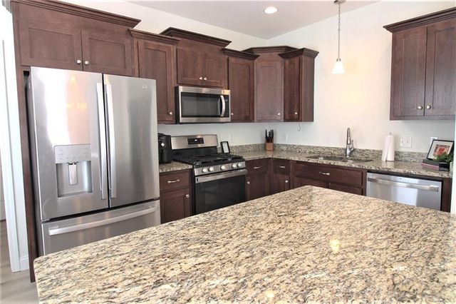 28 Frances SW Way, Cartersville, GA 30120