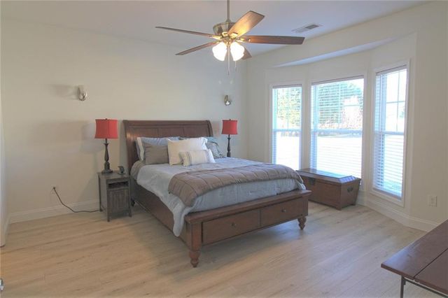 28 Frances SW Way, Cartersville, GA 30120