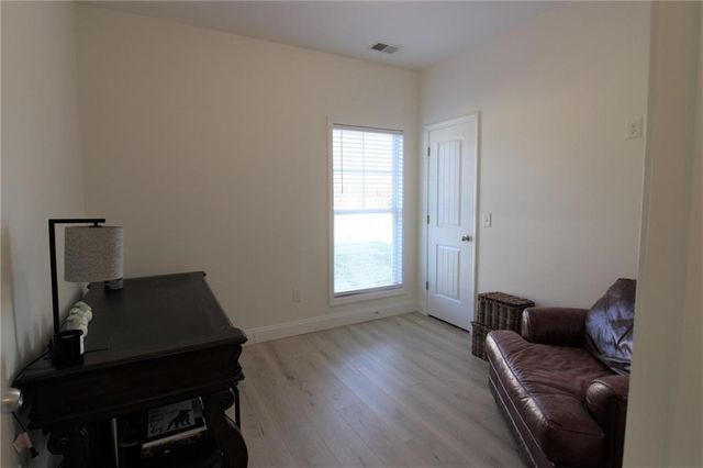 28 Frances SW Way, Cartersville, GA 30120