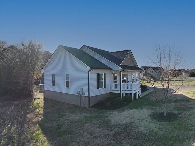 28 Frances SW Way, Cartersville, GA 30120