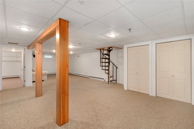 15 Charles Street, Barrington, RI 02806