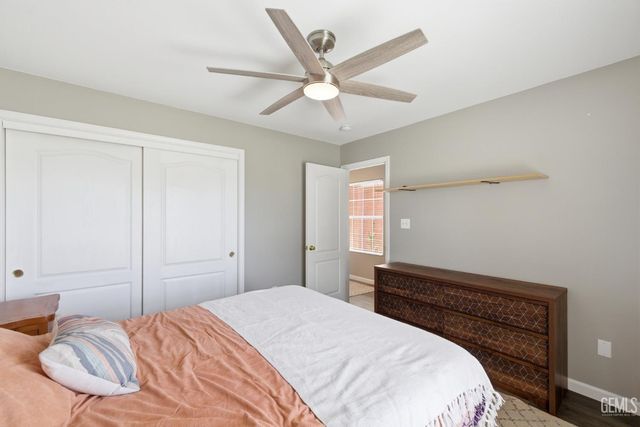 8203 Premier Avenue, Bakersfield, CA 93313