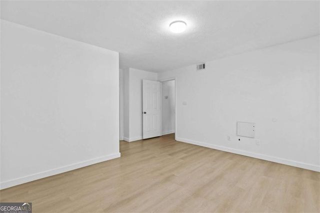 204 Berkeley Woods Drive, Duluth, GA 30096