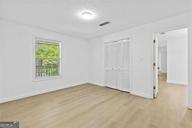 204 Berkeley Woods Drive, Duluth, GA 30096