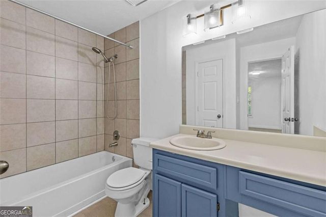 204 Berkeley Woods Drive, Duluth, GA 30096