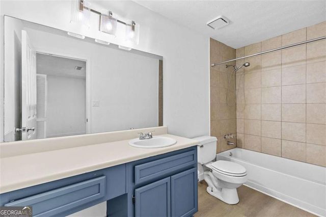 204 Berkeley Woods Drive, Duluth, GA 30096