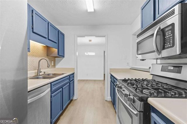 204 Berkeley Woods Drive, Duluth, GA 30096