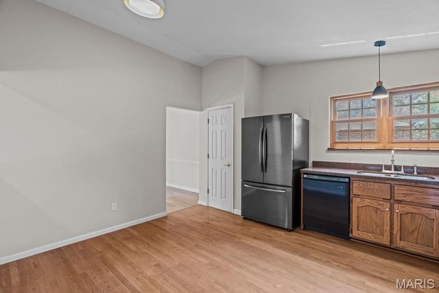15 Jenny Lind Drive, St Peters, MO 63376