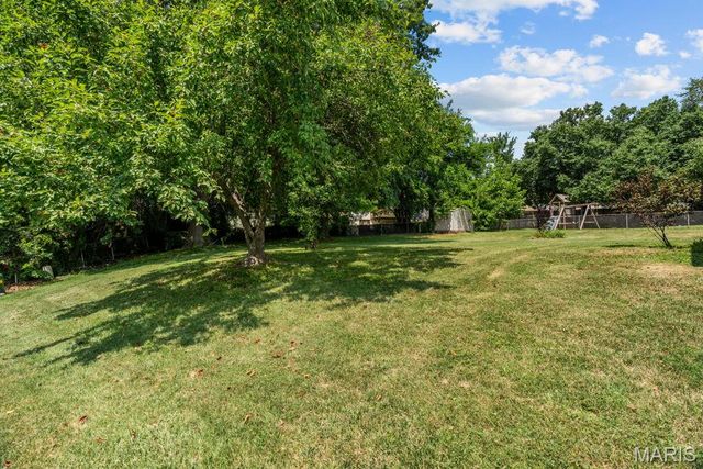 15 Jenny Lind Drive, St Peters, MO 63376