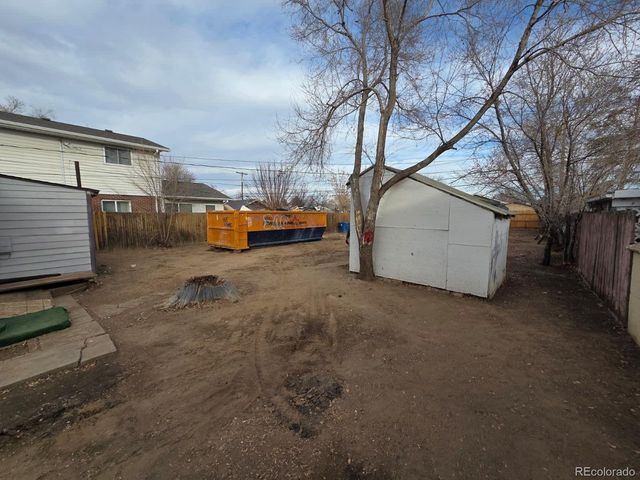 146 N 9th Ave, Brighton, CO 80601